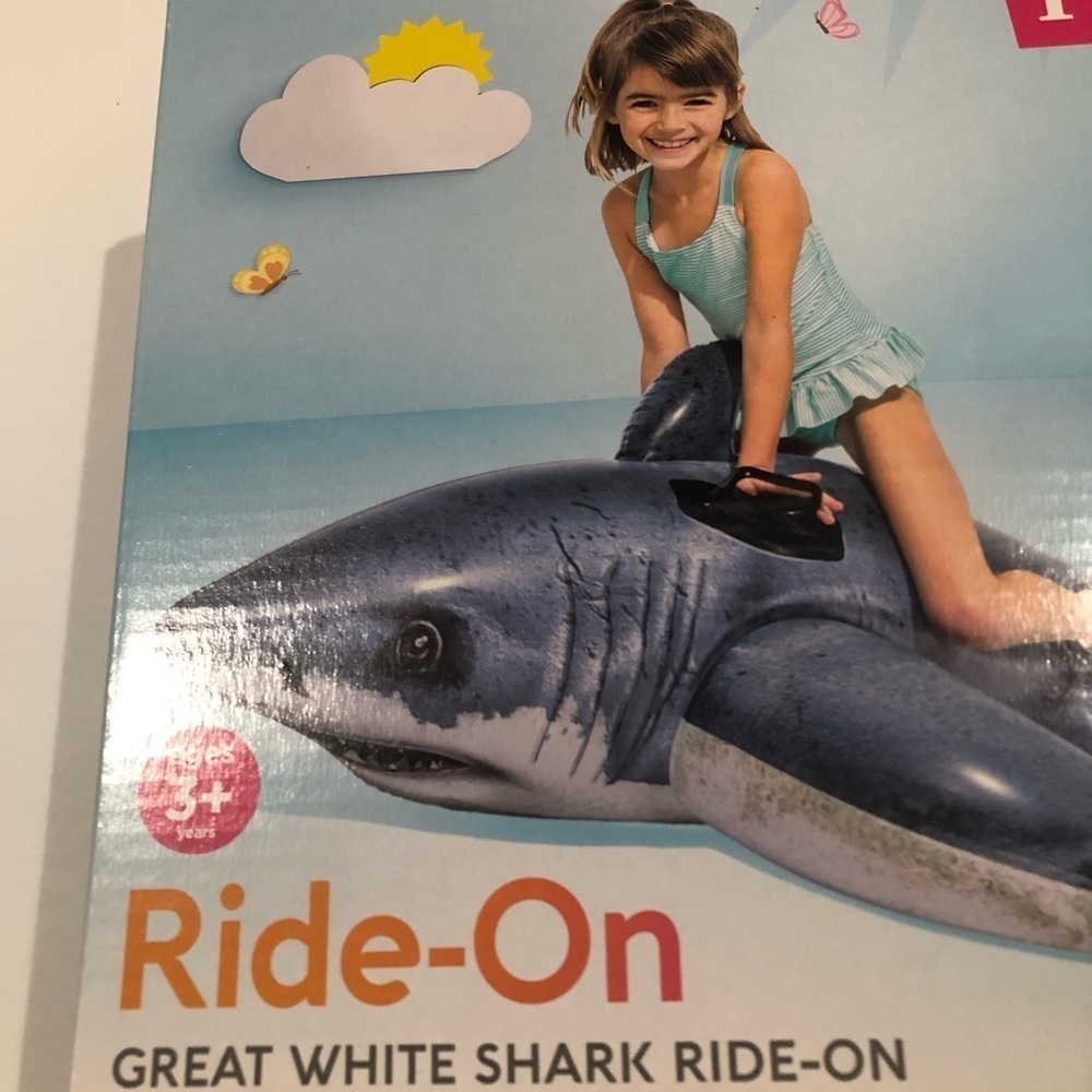 Intex / NIB / Vinyl Great Shark Ride-On Inflatable Pool Float - Picture 3 of 7